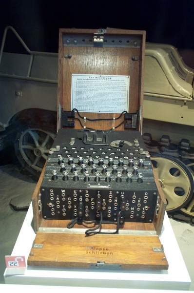 Archivo:Enigma Verkehrshaus Luzern.jpg