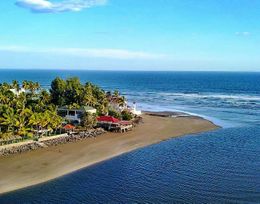 Playa Las Tunas.jpg