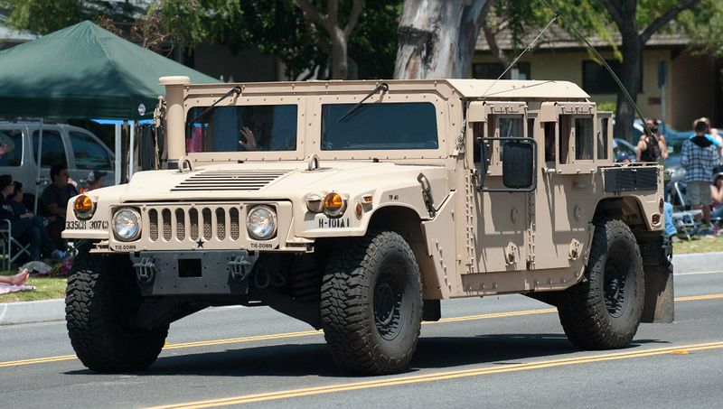 Archivo:Humvee.jpg