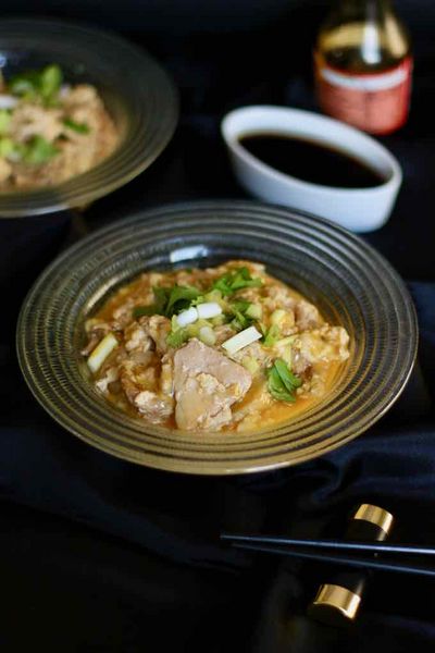 Archivo:Oyakodon.jpg