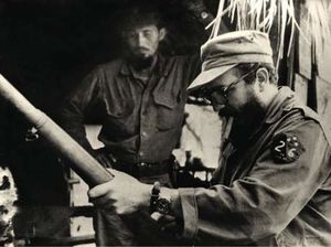 Aguilerita con Fidel.jpg