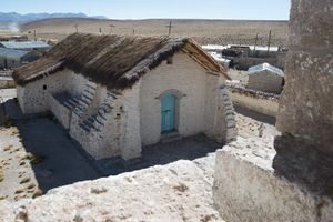 Iglesia Inmaculada Concepción de Guallatire.jpg