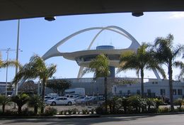 Aeropuerto Internacional de Los Ángeles.jpg