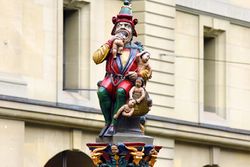 Kindlifresserbrunnen-770x513.jpg