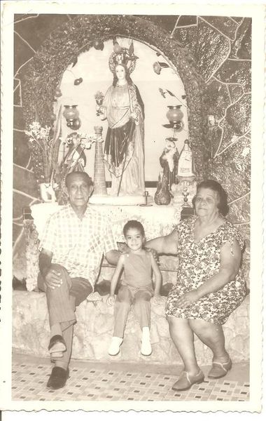 Archivo:Padres de Ana.jpg