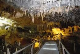 Cueva de El Buxu.jpg