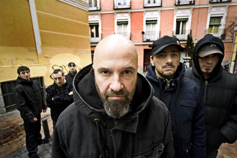 Archivo:Def con dos.jpg