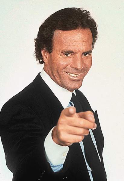 Archivo:Julio+iglesias1.jpg
