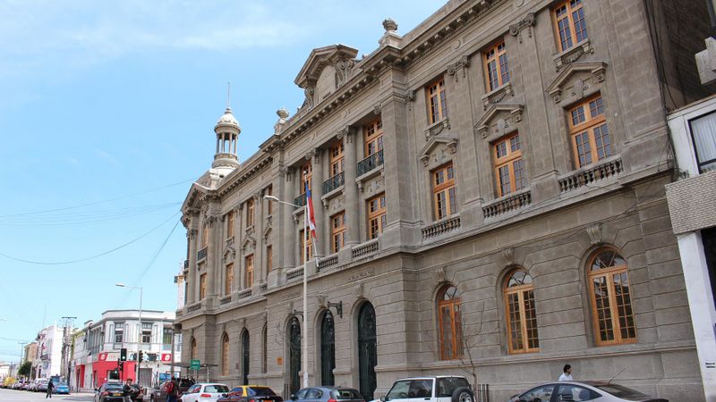 Archivo:Biblioteca Antofagasta.JPG