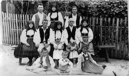 Szekler-family-old-black-traditional.jpg