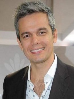 Otaviano-costa-.jpg