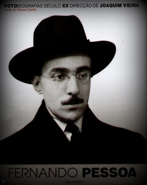 Archivo:37Fernando Pessoa +wonalitxia arte.JPG