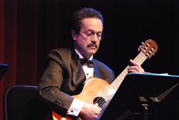 Jose Revelo Burbano.jpg