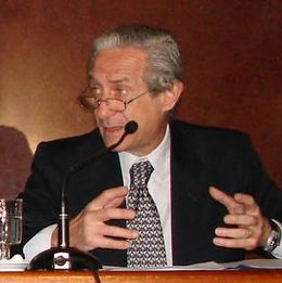 Juan jose llach.jpg
