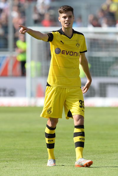 Archivo:Julian Weigl.jpg