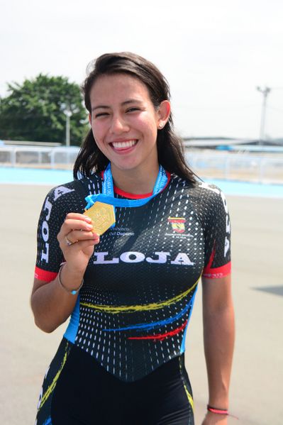 Archivo:María Loreto.jpeg