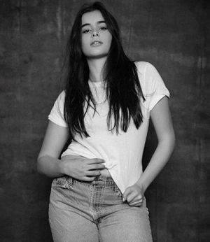 Barbie ferreira foto.jpg