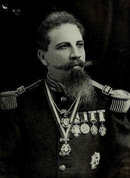 Bernardo Reyes.jpg