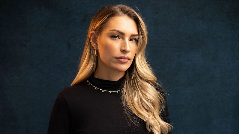 Archivo:Zara mcdermott.jpg