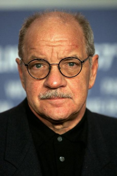 Archivo:Paul schrader.jpeg