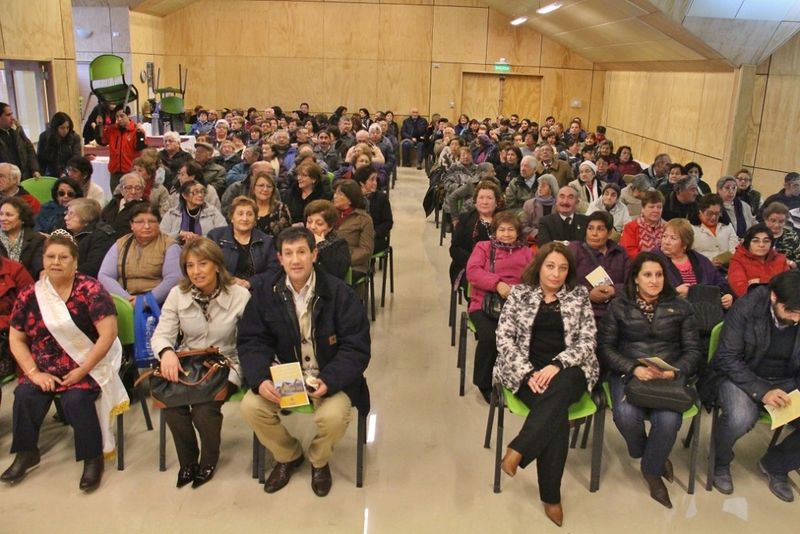 Archivo:CENTRO-ADULTO-MAYOR, Punta Arenas.jpg