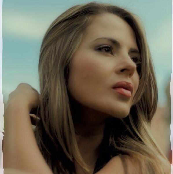 Archivo:Stefania gomez.jpg