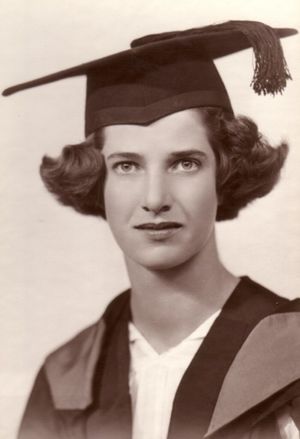 Elizabeth Nesta.jpg