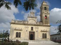 Iglesia (Medium).jpg