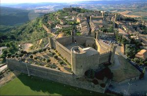 Montalcino castillo.jpg