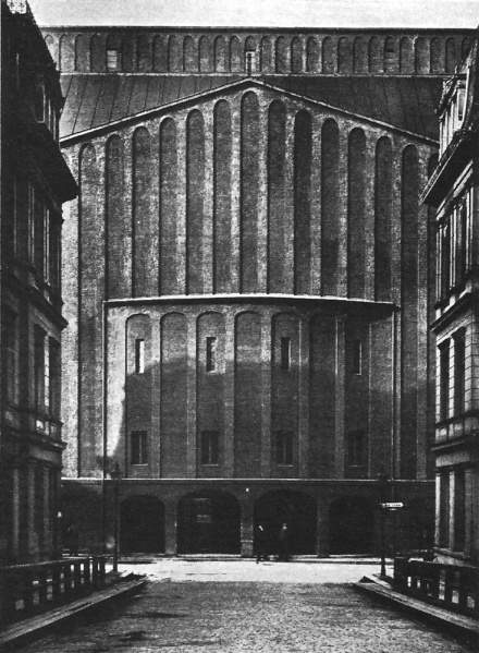 Archivo:Poelzig.GranTeatroBerlin.3.jpg
