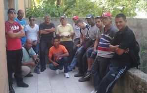 Radio Club Caimanera.JPG