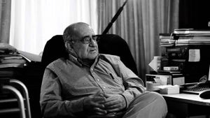 Carlos alvarez nunez cineasta colombiano.jpg