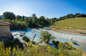 Termas-saturnia-toscana-650x425.jpg