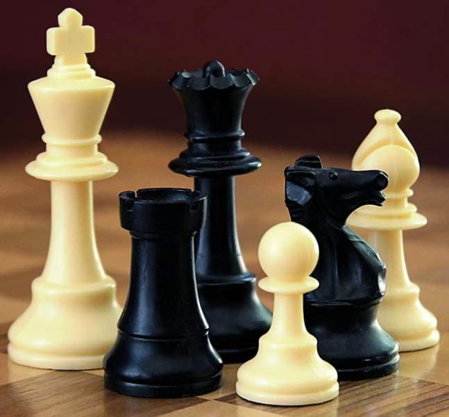 Archivo:ChessSet.jpg