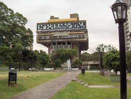 Biblioteca Nacional Buenos Aires.JPG