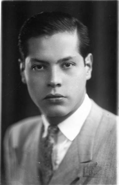 Archivo:Jaime Saenz Guzmán.jpg