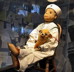 Robert el muñeco.jpg