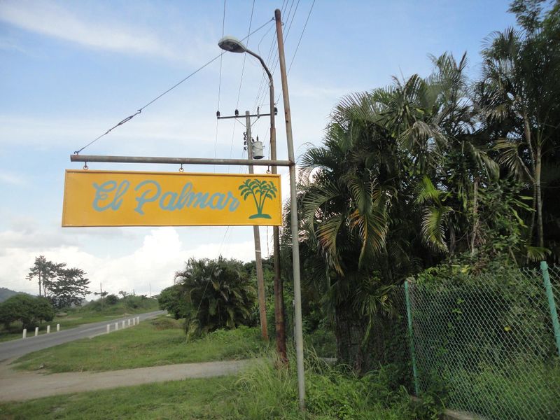 Archivo:Cerca de Piedra.JPG