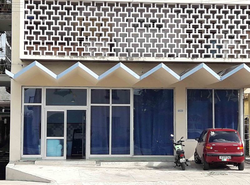 Archivo:Fotos Joven Club Playa I.jpeg