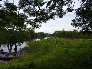 Laguna aricare.jpg