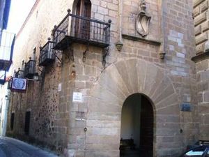 Palaciodecarvajal.jpg