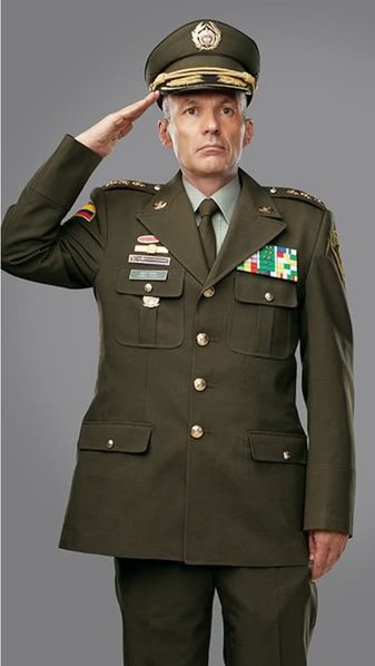 Archivo:VerdadOculta3.jpg