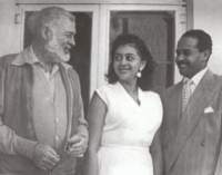 Rene, Esposa y Hemingway.jpg