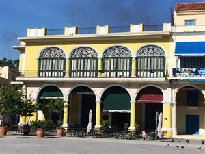 Cerveceria Taberna La Muralla.jpg