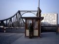 Control al Puente glienicke.jpg
