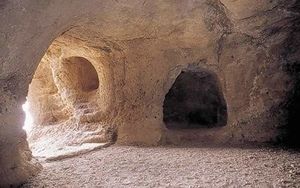 CuevaGigante.jpg
