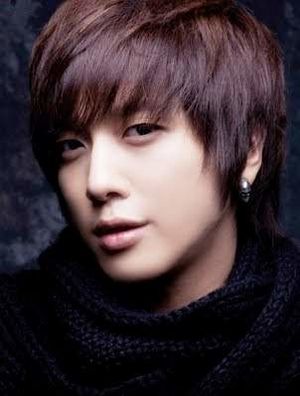 Jung Yong Hwa2.jpg