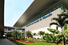 Aeropuerto José Joaquin De Olmedo.jpg