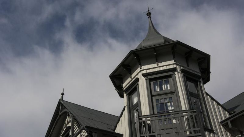 Archivo:Cúpula Casa Kuschel.jpg