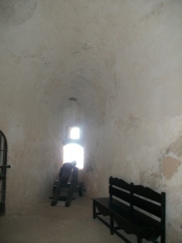 Casamata de artilleria.JPG